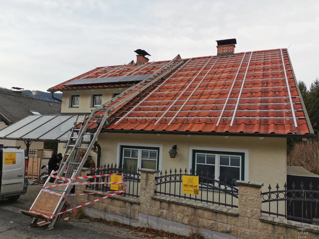 Photovoltaik Montage Breitenstein